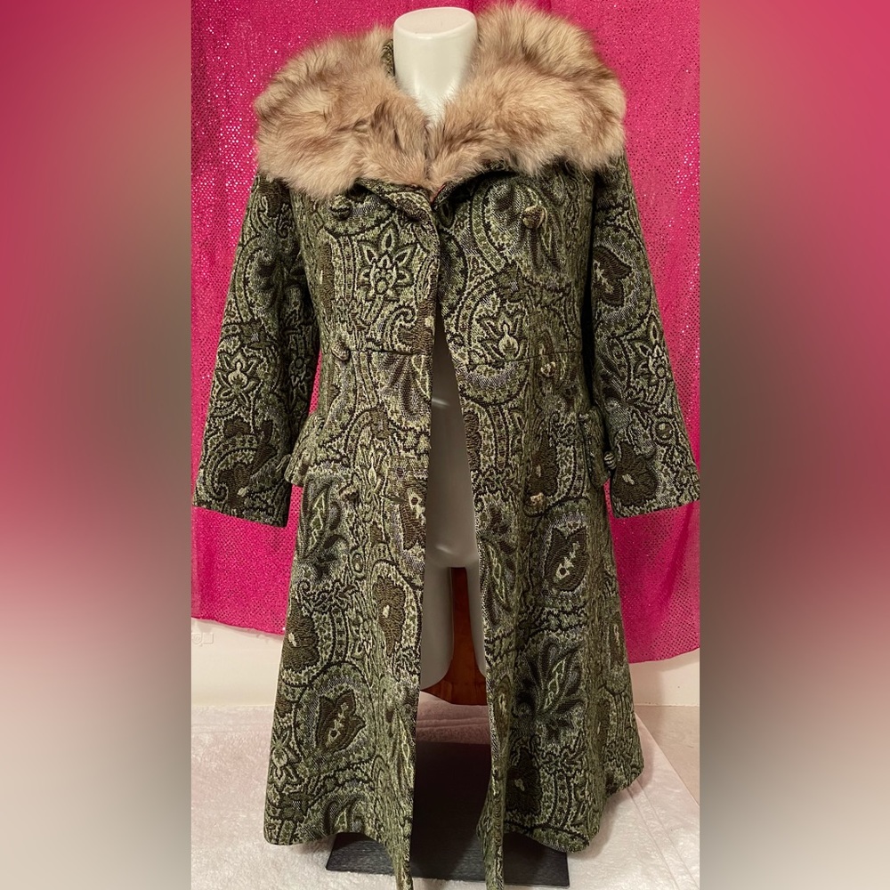 Vintage genuine fur collared coat